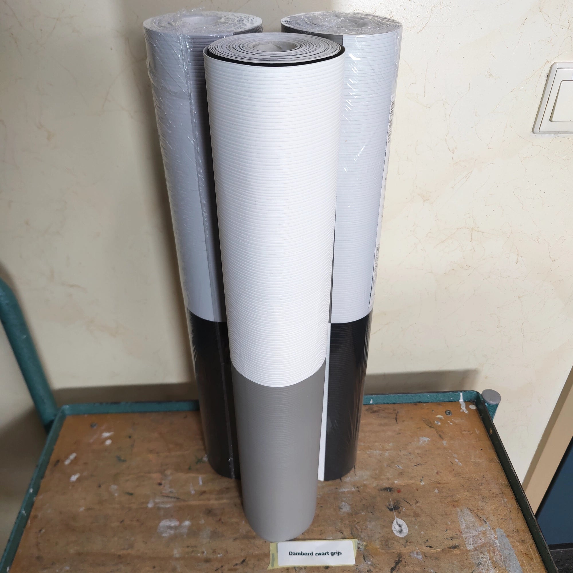 Dambord zwart grijs (per rol)