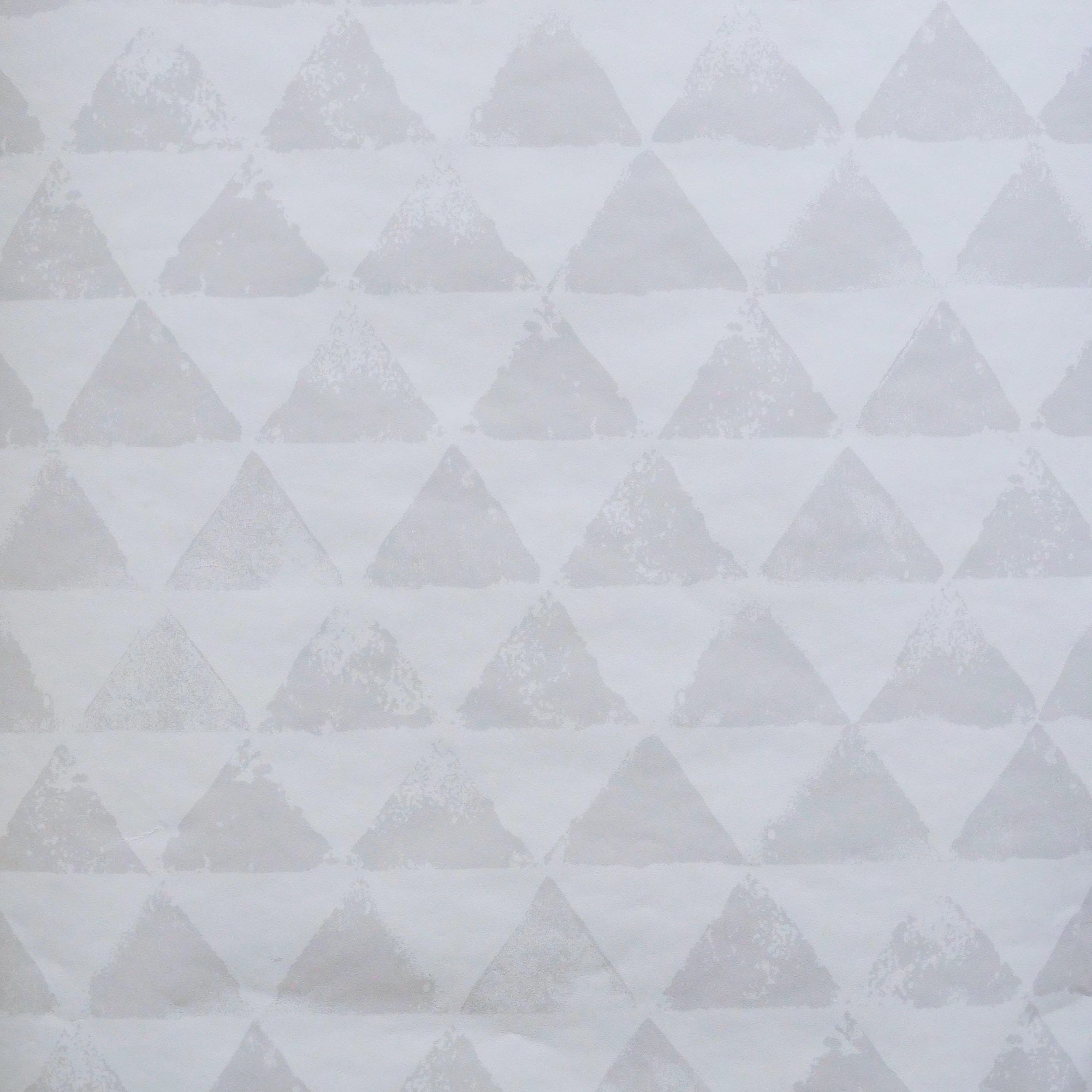 Driehoeken lichtgrijs (per rol) Hoofdafbeelding