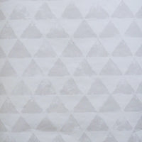 Driehoeken lichtgrijs (per rol)