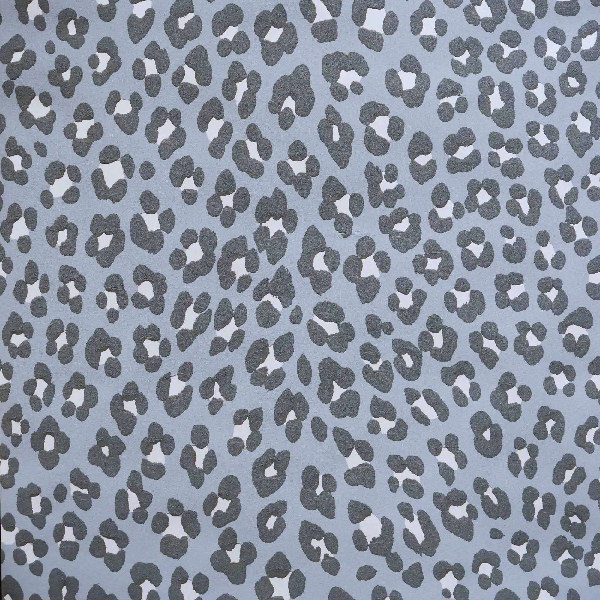 Panterprint zachtgrijs (per rol)