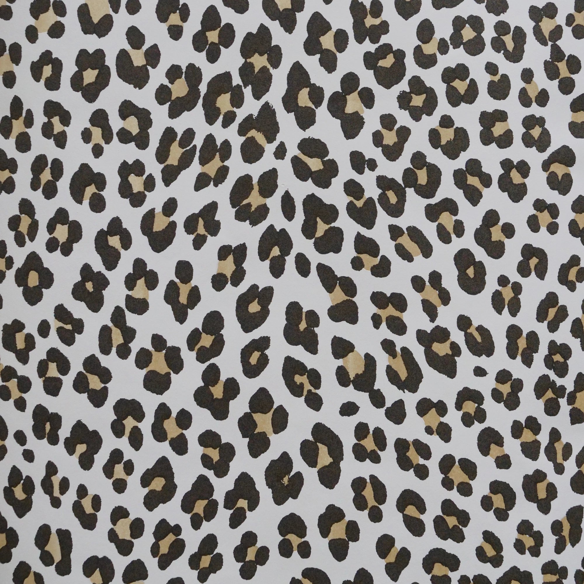 Panterprint crème (per rol) Hoofdafbeelding